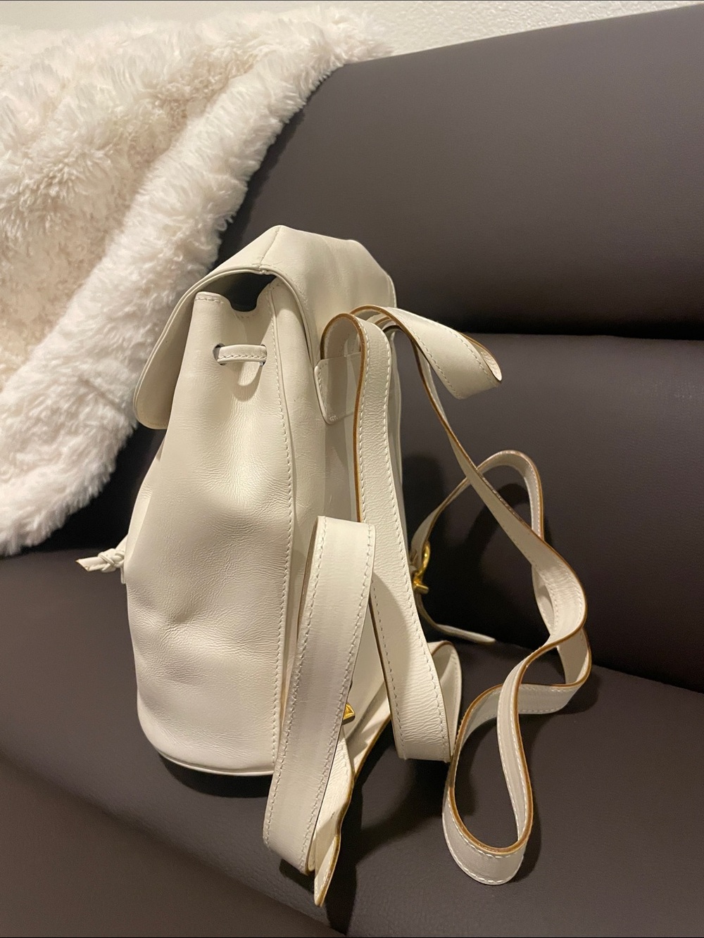 Salvatore Ferragamo Leather Backpack with Gold Gancini - Picture 7 of 16